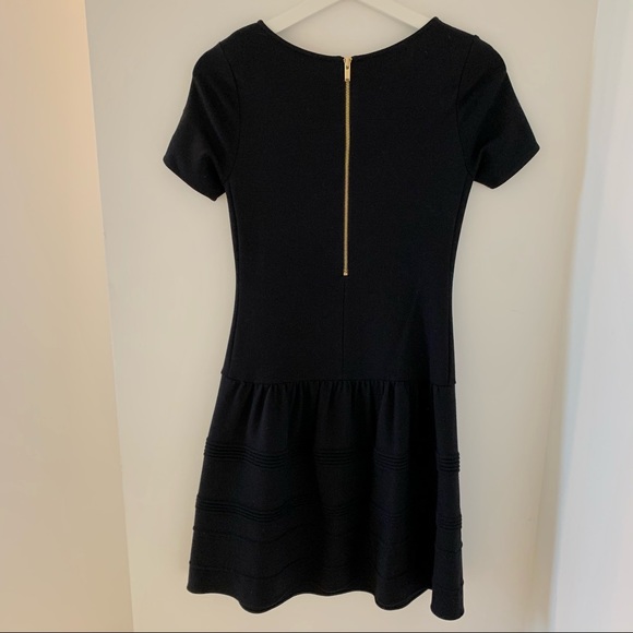 Saks short-sleeve dress - Picture 5 of 8